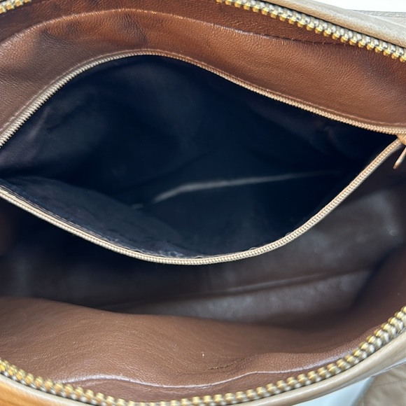 COA CHANEL CC Camera Crossbody Taupe Lambskin w/Tassel, 24K Goldplated Hardware - Picture 14 of 14